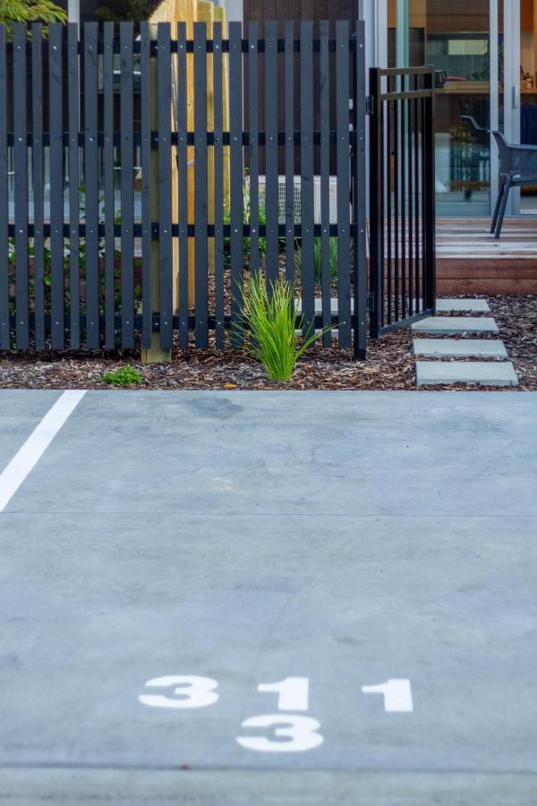 City Lights Retreat With Carpark 2 Bed 2 Bath Christchurch Exterior foto
